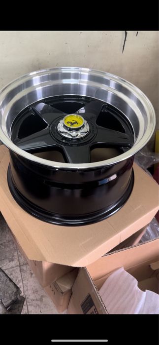 Azev r17  5:100 4:100