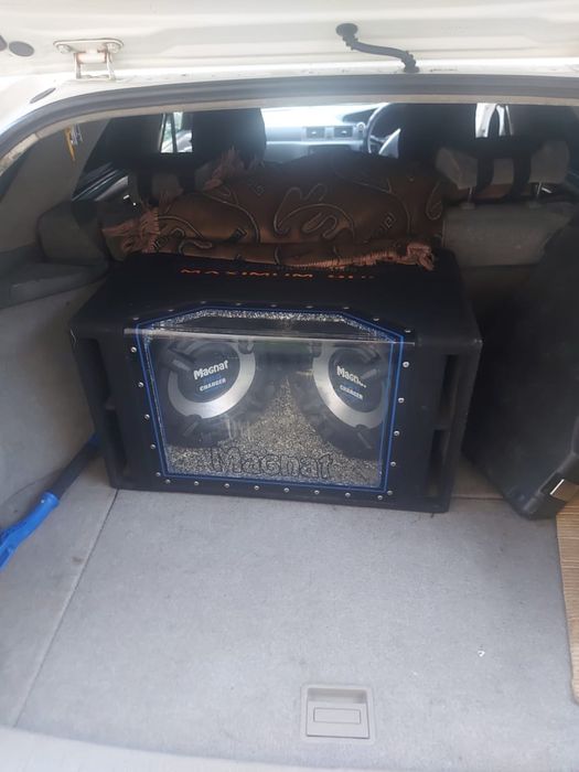 Продам сабы в идеальном состоянии