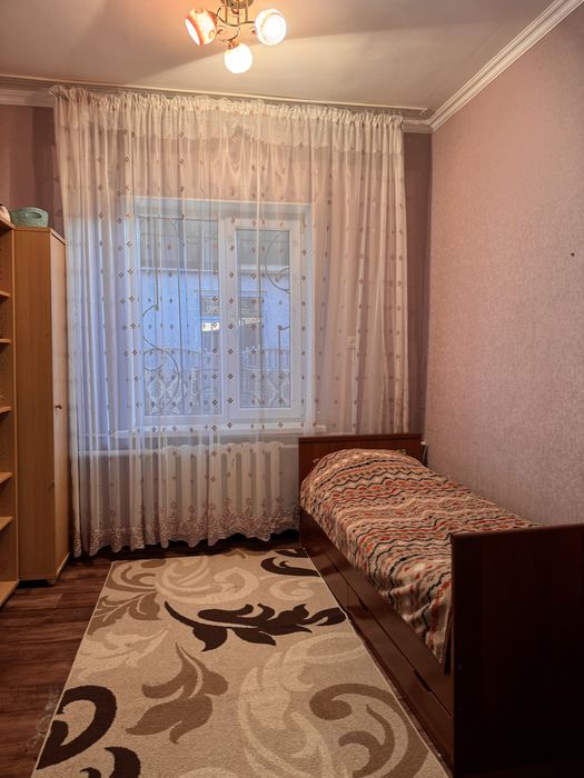 Продам дом с мебелю есть торг