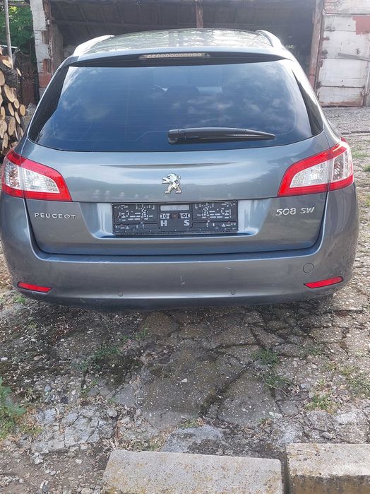 Продавам Пежо 508 SW