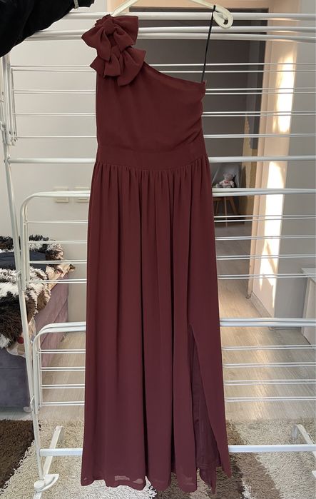 Продаются дорогие платья