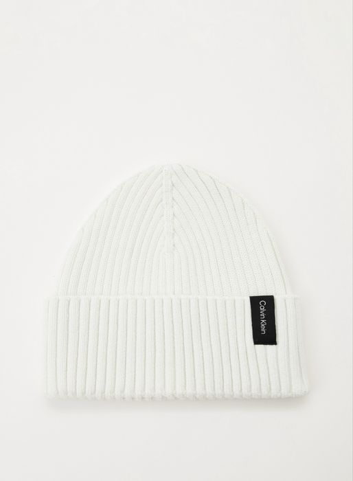 Продам шапку Calvin Klein оригинал