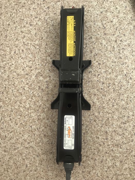 Продам домкрат TOYOTA