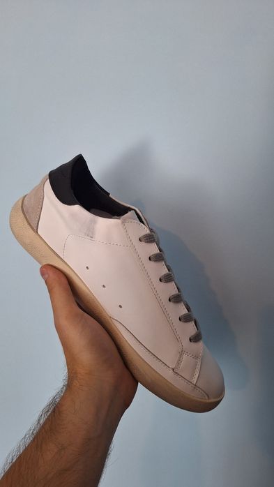 Adidasi golden goose