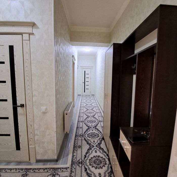 Қўқон новостройка уй, 1-қават, мебель техникалари билан сотилади.