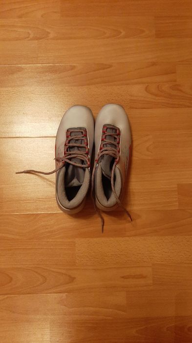 Лыжи фирма TISA.