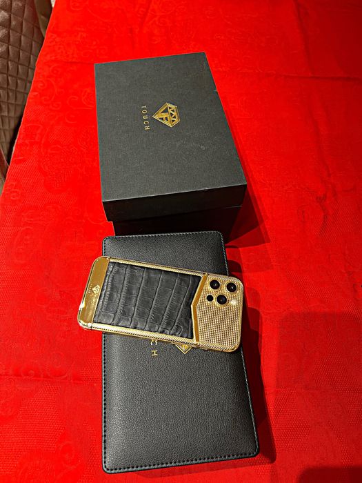 Iphone 12pro max 256 GB gold aur 24K piele crocodil cutie org Garantie