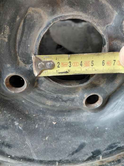 Автомобильные Диски стальные.