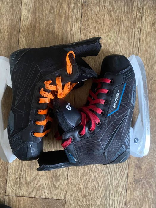 Продаю Nordway 200 39 размер