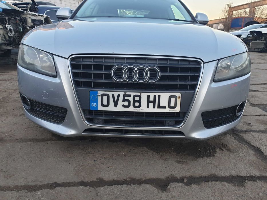Bara Spoiler Fata Goala Dezechipata Cu Locas Senzor Parcare Audi A5 2008 - 2011 Culoare LX7W [K1443]