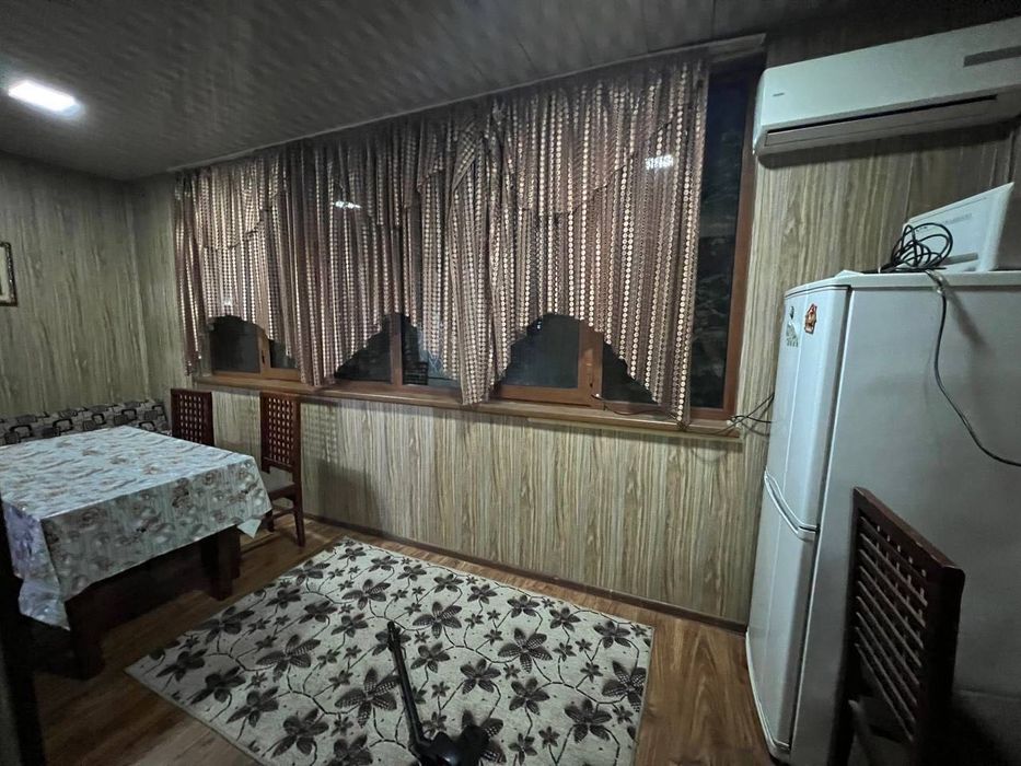 Сдаётся 2х комнатная квартира 
C обстановкой 
В горде Алмалыке