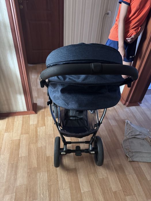 Коляска в хорошем состояни