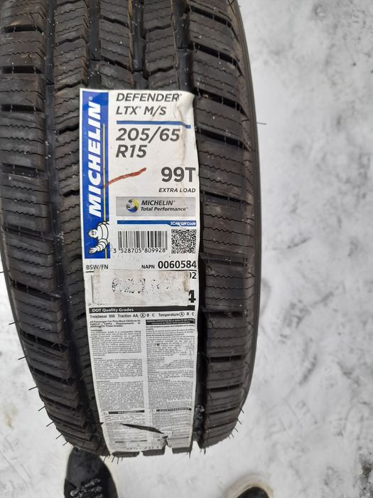 Vand cauciucuri michelin 11 bucati noi de  205 ,56,15 iarna vara  350