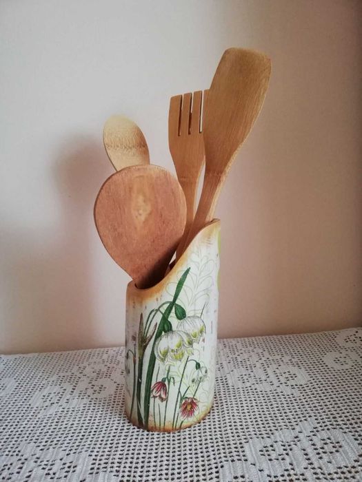 Кухненски аксесоари, дървени бъркалки в стойка от бамбук ПАКЕТНА цена