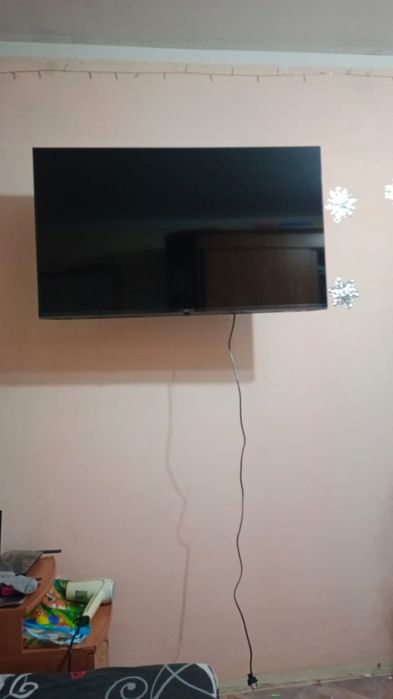 Продам телевизор