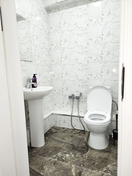 Ц-5.  Офис 88 кв м. Нежилое помещение. Ориентир ц-5. Массив Киет