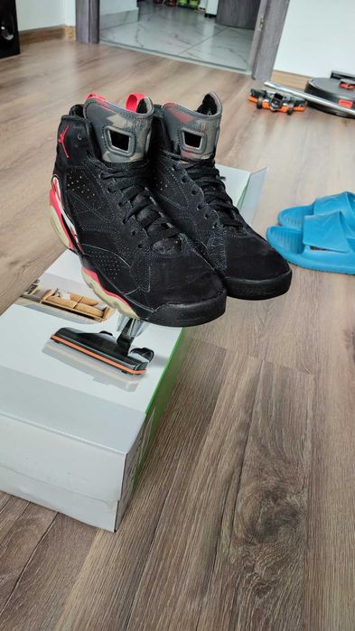 Air Jordan 6 Retro "Black Infrared" (384664-023) – номер 43