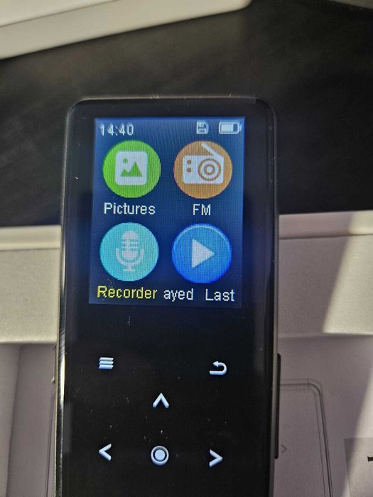 mp3 player card 64Gb inclus