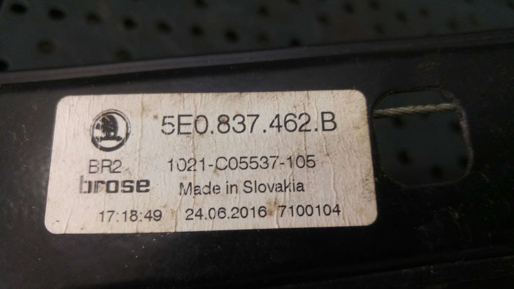 Macara geam electric dreapta fata skoda octavia 3 5e3 nl3 nr3 5e0837462b