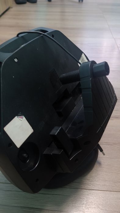 Волан за компютър Logitech momoracing