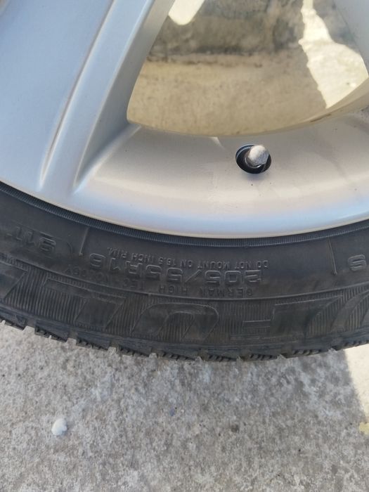 Зимни гуми с джанти за Мазда 205/55R16
