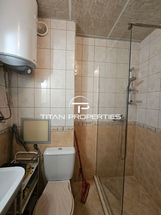 Тристаен апартамент,за продажба, кв. Младост 2