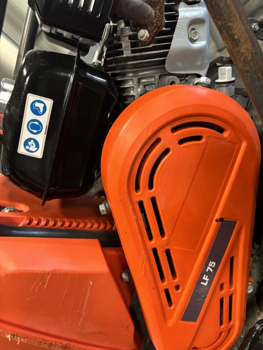 Placa compactoare husqvarna LF75 wacker bomag
