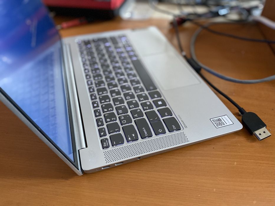 Лаптоп Lenovo Idepad 5G