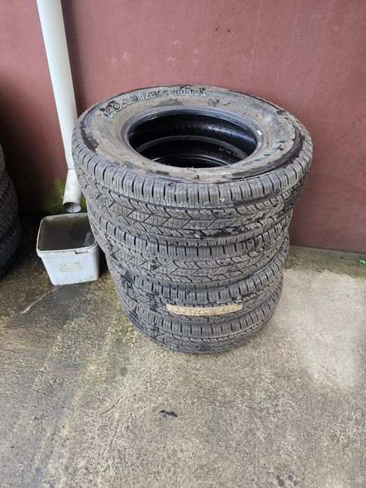 Anvelope jeepuri pe 15 16 17