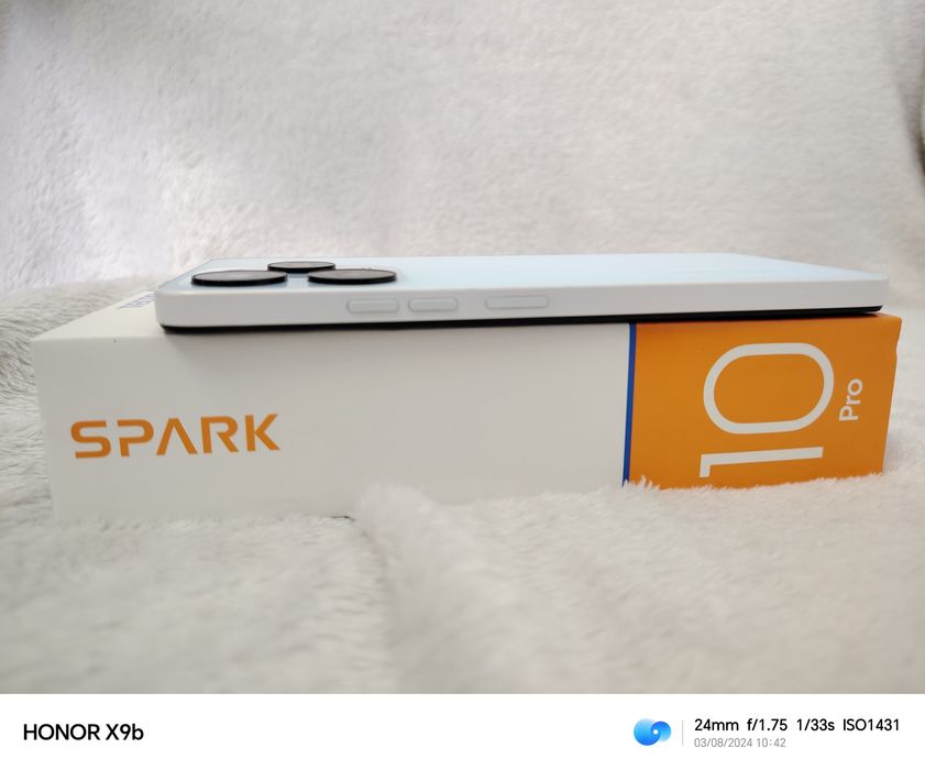 TECNO SPARK 10 pro 8/128GB rom+16GB ram