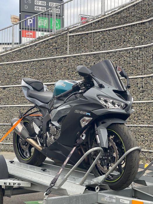 Kawasaki ZX-6R 2021 KRT Edition 4000km + sistem evacuare yoshimura