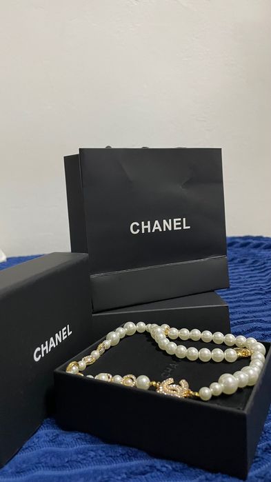 Colier elegant inspirat de stilul CHANEL