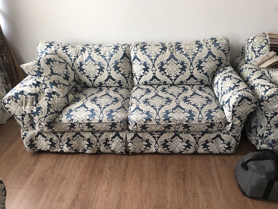 Перетяжка мебели