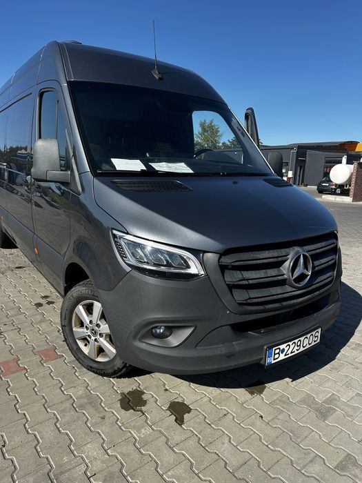 Vand mercedes sprinter 319 an  2022  unic proprietar