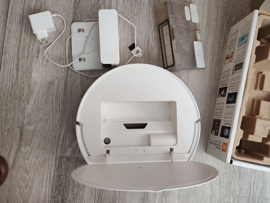 Прахосмукачка робот