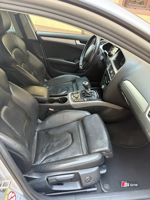 Audi A4  2.0 TDI *S-line *Euro5 FAB 2013  Motorizare 2.0 Tdi 143 Cp