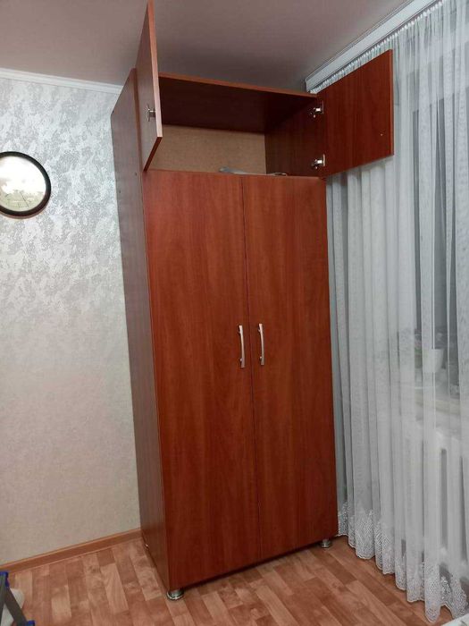 Продается плательный шкаф