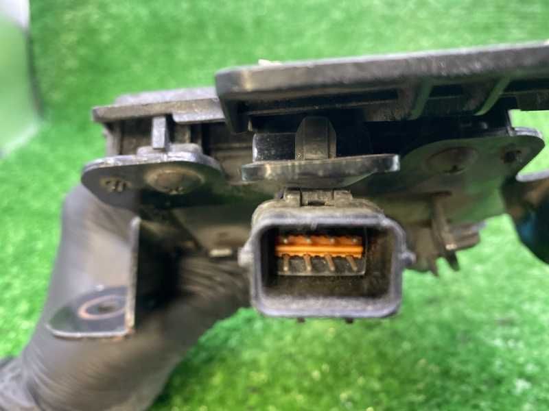 Датчик слепых зон Hyundai Sonata 7 (б/у)