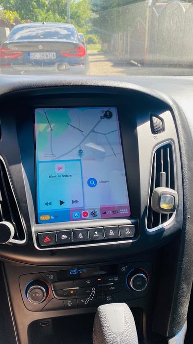 Ford Focus 2015 Titanium MK3, Carplay.5 automat, 150 cai, accept schimb