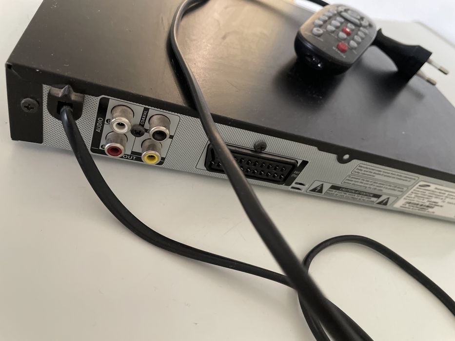 DVD плеер Samsung