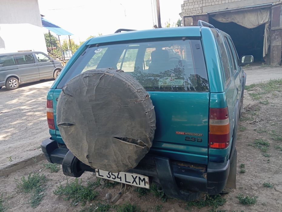 Опель фронтера в хорошем состоянии