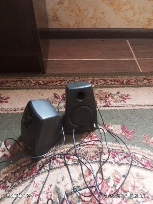 Проводные наушники