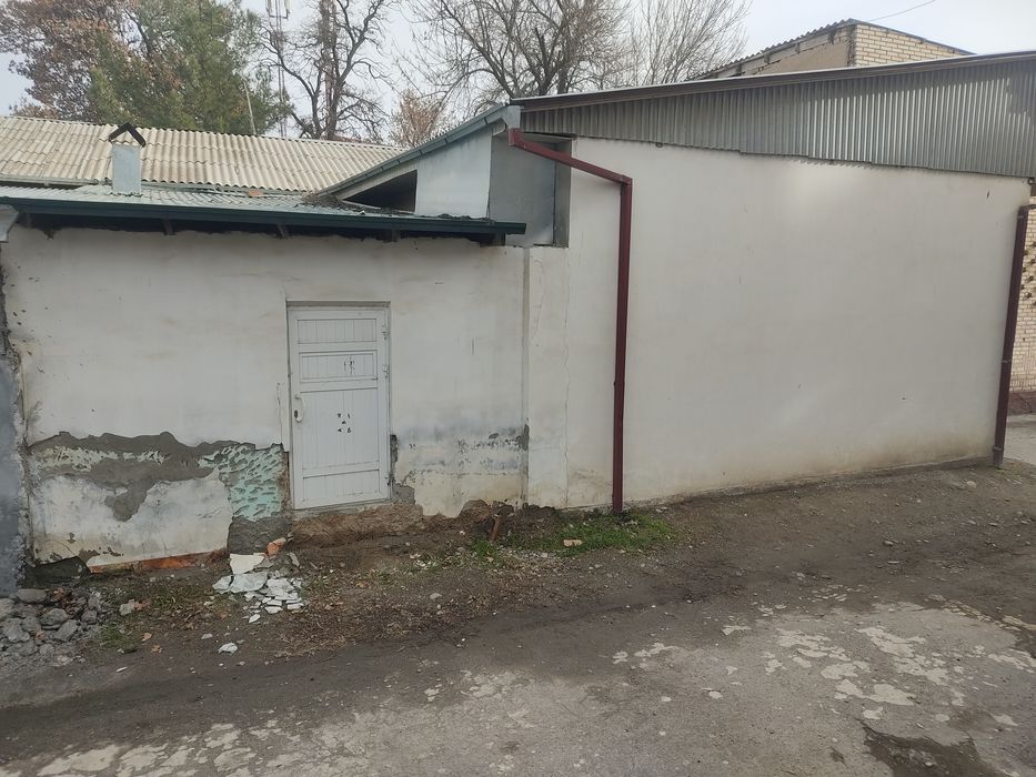 Bino  sotiladi 170  Tolov siz istagan turda bank  rasrochka  varyantga