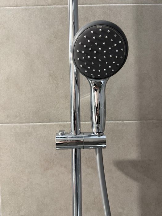 Sistem de dus Grohe Vitalio