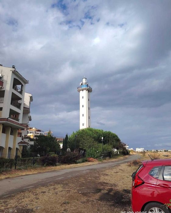 Дава се под наем Двустаен апартамент в Ахелой - 65 кв.м за 648.21 € - Снимка #14