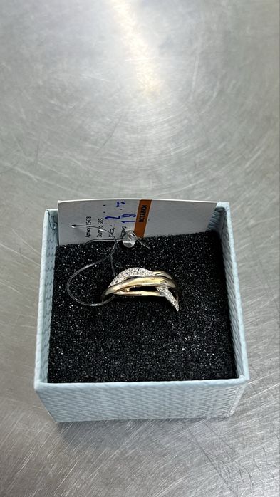 Продам золотые кольцо