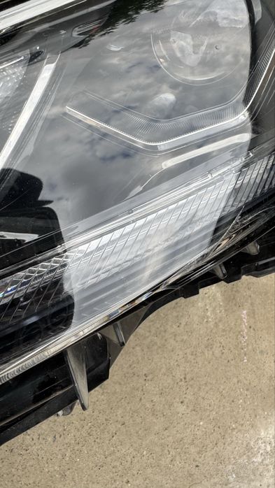 Тойота хайландер левая фара