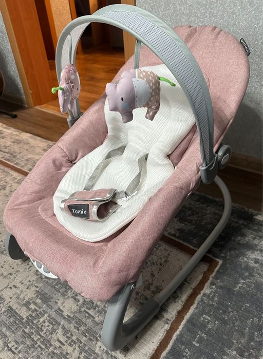 Продаю новый шезлонг качалку