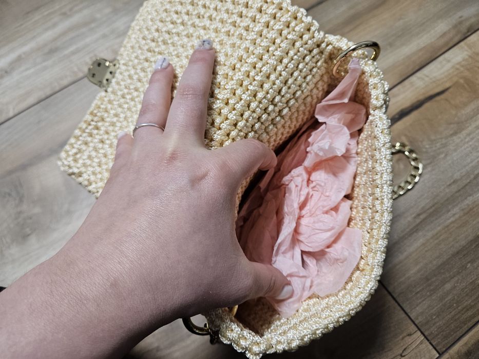 Дамска ръчно изработена чанта плетиво