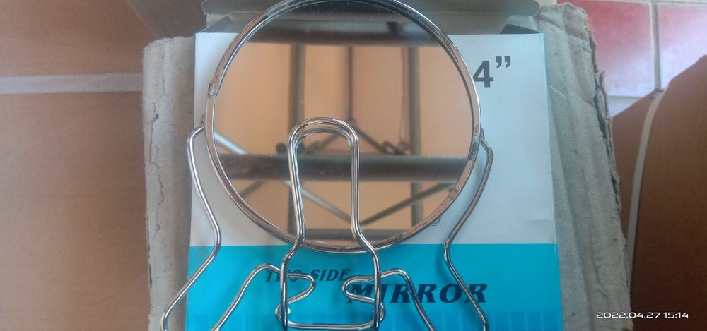 Продается зеркало круглое 10см диаметром